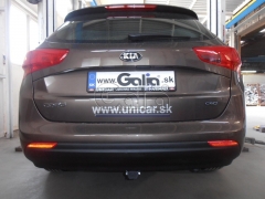 teglich-za-kia-ceed-sw-2012-15