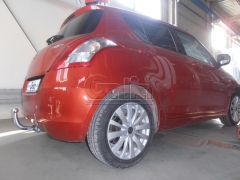 teglich-za-suzuki-swift-2010-12