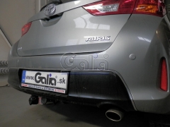 teglich-za-toyota-auris-2013-11