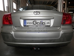 teglich-za-toyota-avensis-2003-2009-11