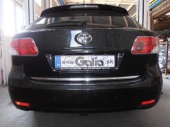 teglich-za-toyota-avensis-2009-11