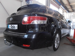 teglich-za-toyota-avensis-2009-5