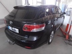 teglich-za-toyota-avensis-2009-6