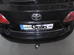 teglich-za-toyota-avensis-2009-9