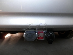teglich-za-toyota-corolla-2013-11