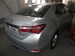 teglich-za-toyota-corolla-2013-13